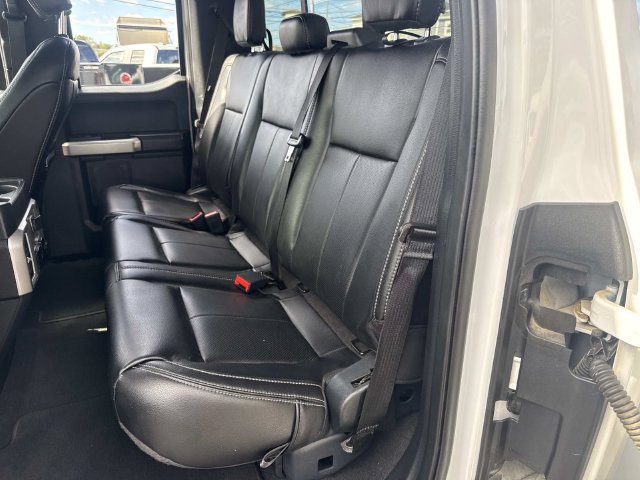 Used 2020 Ford F350 Lariat w/ Lariat Value Package AWD/4WD image 16
