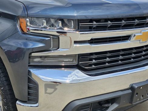 Used 2019 Chevrolet Silverado 1500 LT w/ Texas Edition AWD/4WD image 11