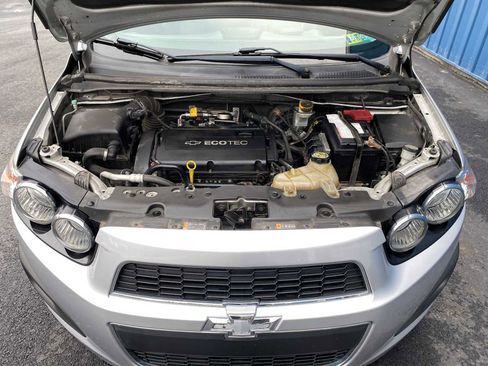 Used 2013 Chevrolet Sonic LS image 6