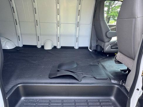 Used 2025 Chevrolet Express 2500 Extended w/ Driver Convenience Package RWD image 20