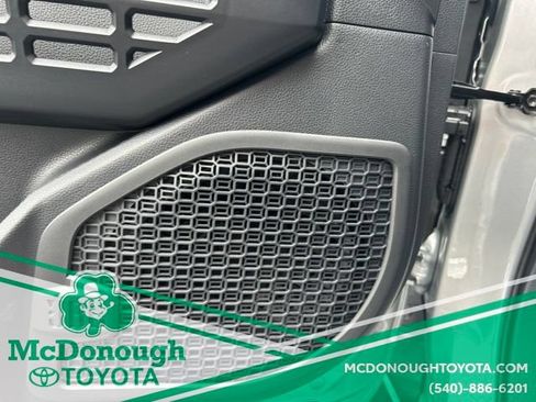 New 2026 Toyota 4Runner TRD Off-Road Premium w/ Tow Technology Package AWD/4WD image 14