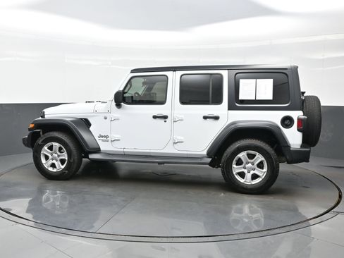 Used 2019 Jeep Wrangler Unlimited Sport S AWD/4WD image 4