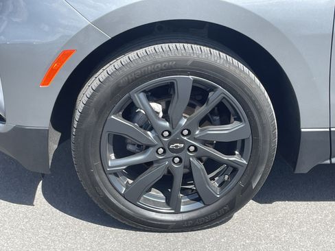 Used 2024 Chevrolet Equinox RS AWD/4WD image 11