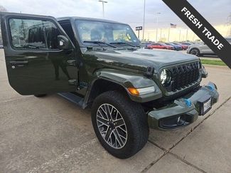 Used 2024 Jeep Wrangler High Altitude video 1