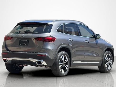 New 2026 Mercedes-Benz GLA 250 image 5