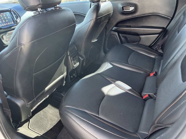 Used 2019 Jeep Compass Limited AWD/4WD image 11