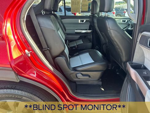 Certified 2023 Ford Explorer XLT w/ Equipment Group 202A image 17