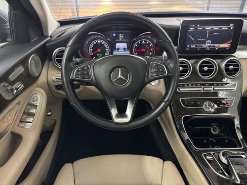 Used 2018 Mercedes-Benz C 300 Sedan image 15