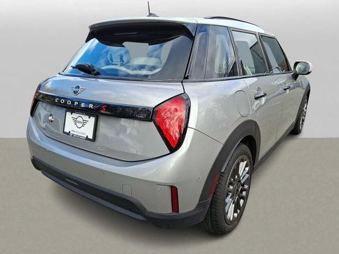 Certified 2025 MINI Cooper S image 5
