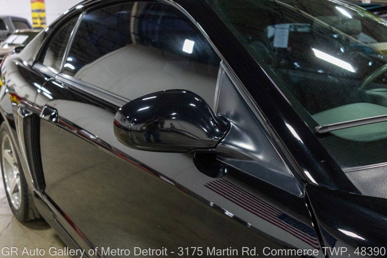 Used 2003 Ford Mustang Cobra RWD image 37