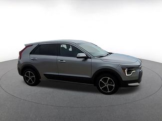 Used 2026 Kia Niro LX FWD video 2