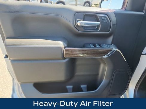 Used 2022 Chevrolet Silverado 1500 RST w/ Z71 Off-Road Package AWD/4WD image 16