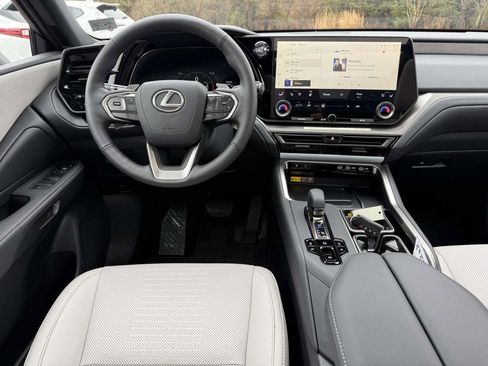 Used 2026 Lexus TX 350 Premium w/ Technology Package image 8