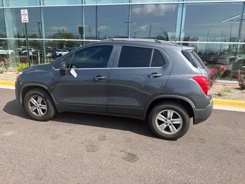 Used 2016 Chevrolet Trax LT AWD/4WD image 14