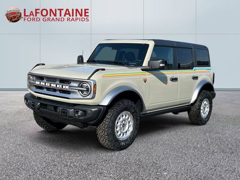New 2025 Ford Bronco Badlands image 1