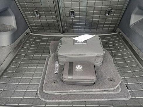 New 2026 Volkswagen Tiguan S image 26