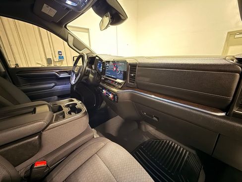 Used 2024 GMC Sierra 1500 Elevation RWD image 30