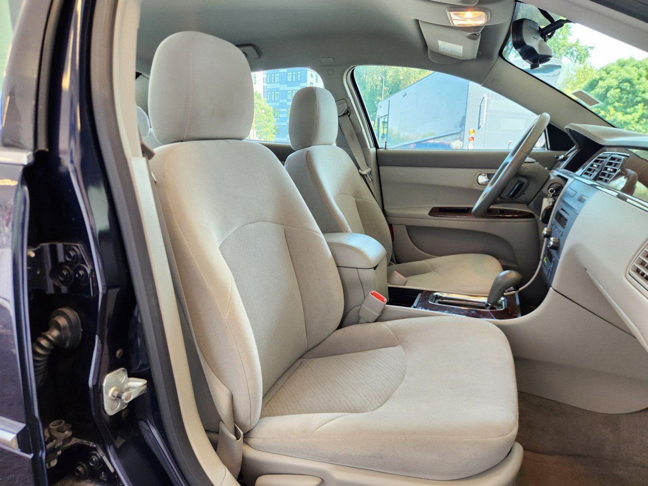 Used 2008 Buick LaCrosse CX FWD image 13