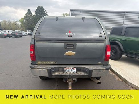 Used 2011 Chevrolet Silverado 2500 LT w/ Interior Plus Package image 6