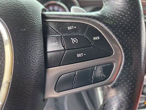 Used 2021 Dodge Challenger R/T Scat Pack RWD image 11