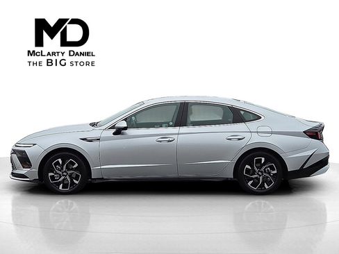 Used 2024 Hyundai Sonata SEL image 3