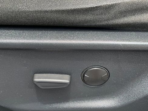 Used 2024 Ford F250 XLT AWD/4WD image 37