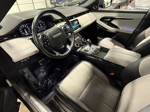 Used 2020 Land Rover Range Rover Evoque R-Dynamic S image 12