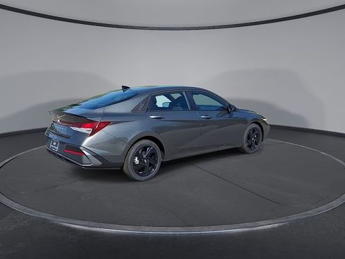 New 2026 Hyundai Elantra Sport FWD image 9