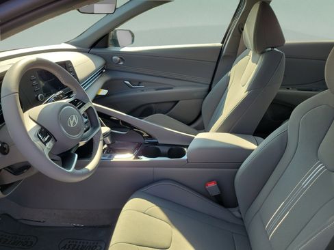New 2026 Hyundai Elantra SEL Sport Premium FWD image 12