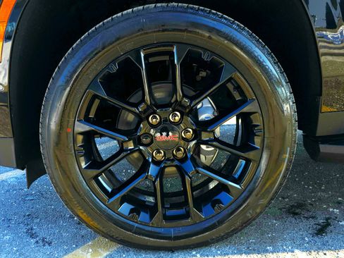 New 2026 GMC Yukon XL Elevation w/ Elevation Premium Package image 11