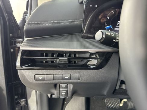 New 2025 Nissan Murano SV w/ Cargo Package image 15