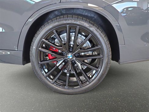 New 2026 BMW X5 M60i w/ Executive Package image 19