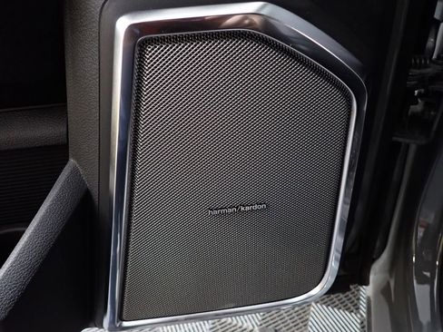 New 2026 RAM 2500 Laramie AWD/4WD image 21