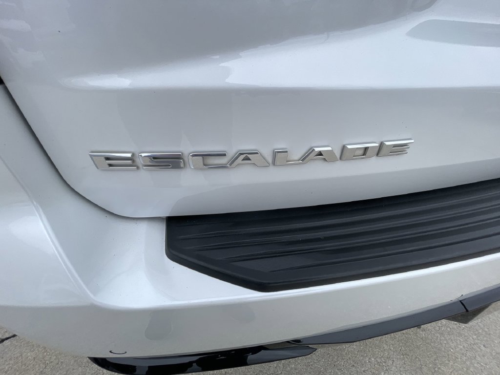 Certified 2023 Cadillac Escalade Sport AWD/4WD image 33