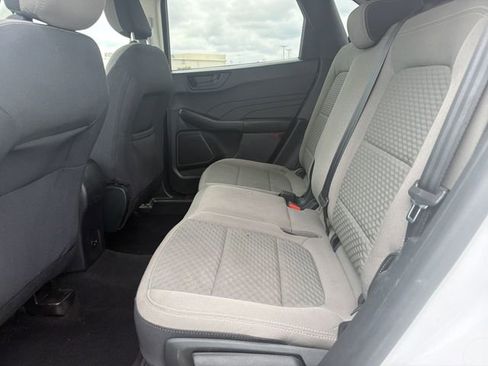 Used 2022 Ford Escape SE FWD image 12