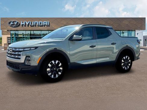 Used 2025 Hyundai Santa Cruz SEL image 2