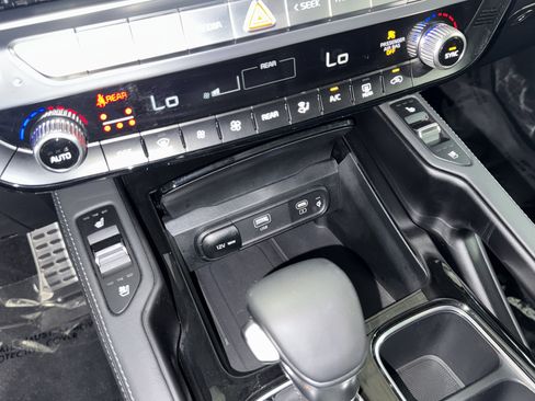 Used 2024 Kia Telluride SX Prestige X-Line AWD/4WD image 28