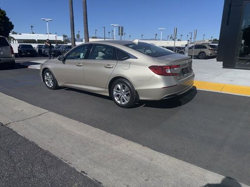 Used 2019 Honda Accord LX image 11