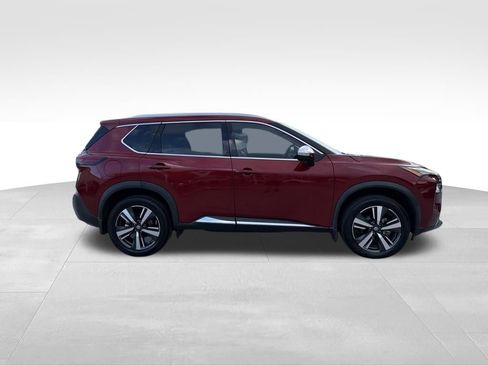 Used 2022 Nissan Rogue SL FWD image 9