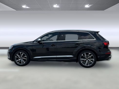Used 2023 Audi SQ7 Premium Plus w/ Executive Package AWD/4WD image 2