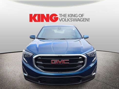 Used 2021 GMC Terrain SLE image 9