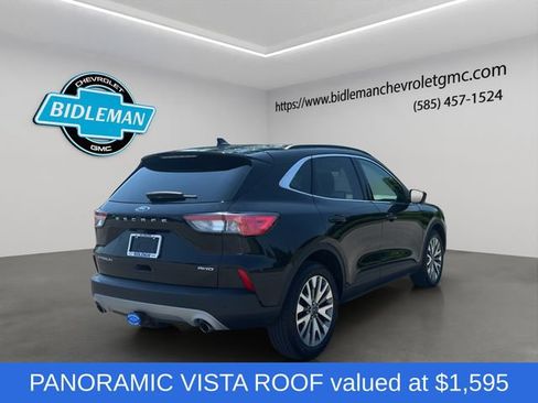 Used 2022 Ford Escape Titanium w/ Class II Trailer Tow Package AWD/4WD image 7