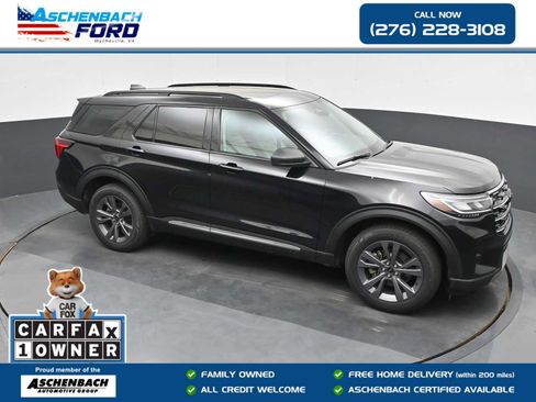 Used 2025 Ford Explorer Active w/ Active Comfort Package AWD/4WD image 1