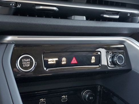 New 2025 Audi Q5 Premium Plus image 28