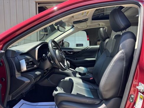 Used 2021 Subaru Outback Limited AWD/4WD image 12