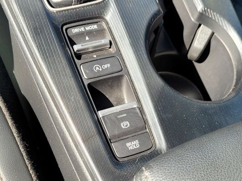Used 2022 Honda Civic Touring image 23