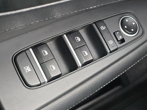 Used 2024 Kia Forte GT-Line w/ GT-Line Premium Package image 13