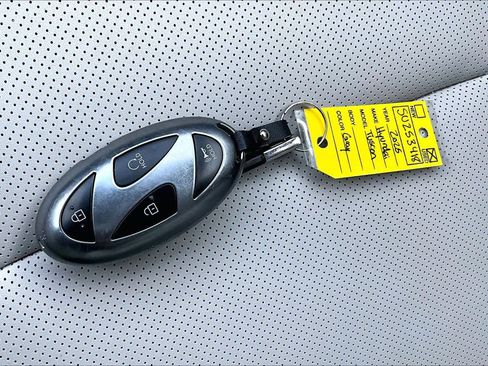 Used 2025 Hyundai Tucson SEL image 15