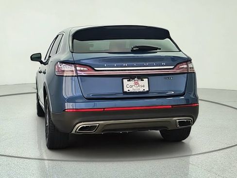 Used 2019 Lincoln Nautilus Reserve FWD image 5