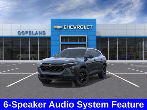 New 2026 Chevrolet Trax LT w/ Driver Confidence Package FWD image 9
